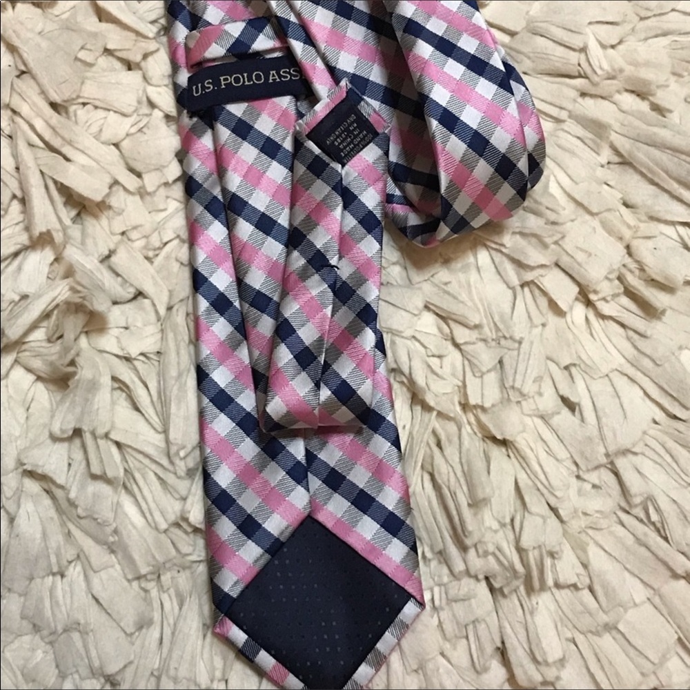 Chaps Tommy Hilfiger and u.s polo 3 tie bundle - Picture 7 of 11